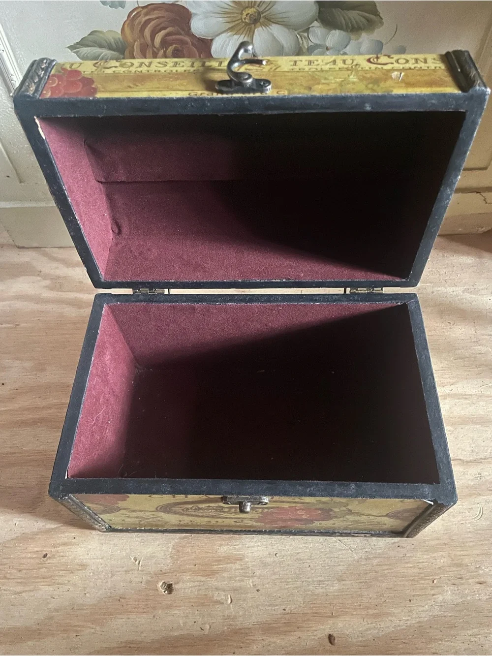 Vintage-Style Decorative Trinket Chest in Yellow with Red Grape Motif